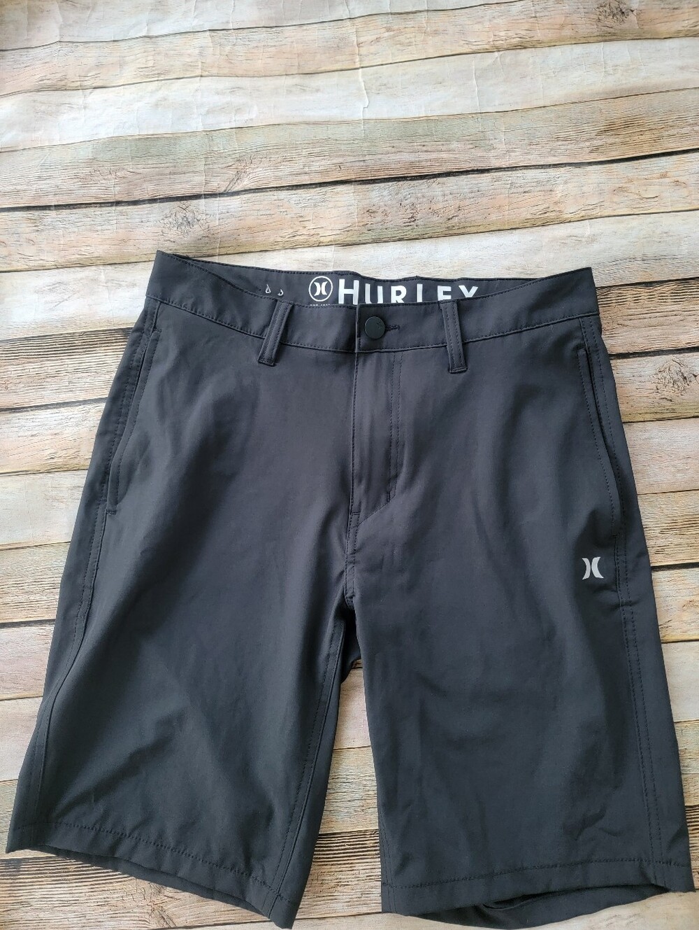 Hurley Black Hybrid Swim sz 30 Boardshorts with Logo